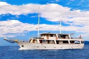 MS Otac Nikola Premium Cruise Ship Croatia