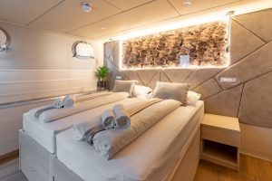 MS Symphony Luxury Croatia Cruise Ship with Balcony Deck