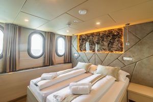 MS Symphony Luxury Croatia Cruise Ship with Balcony Deck
